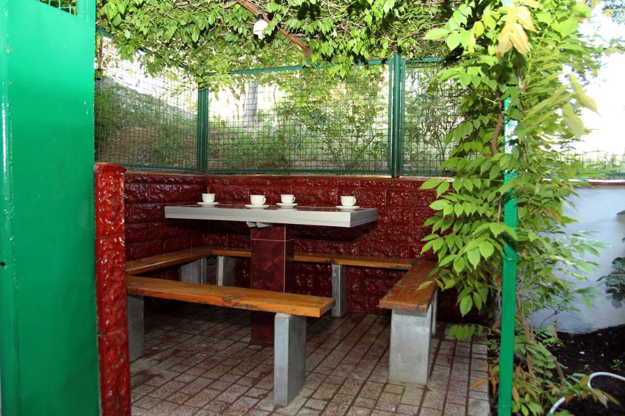 Hotel VENUS Tbilisi Exterior foto