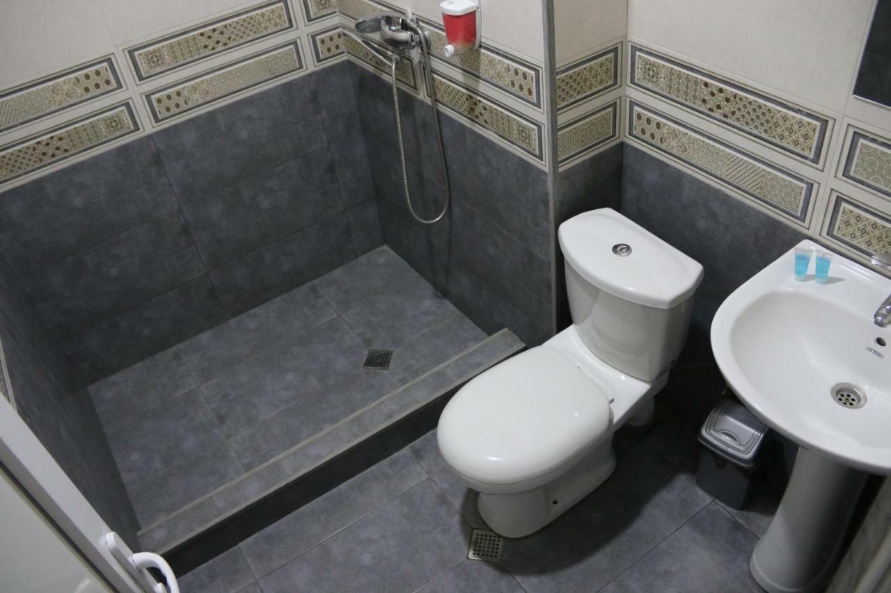 Hotel VENUS Tbilisi Exterior foto
